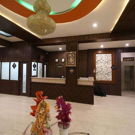 Готель Oyo Premium Station Road Jodhpur Джодхпур Екстер'єр фото